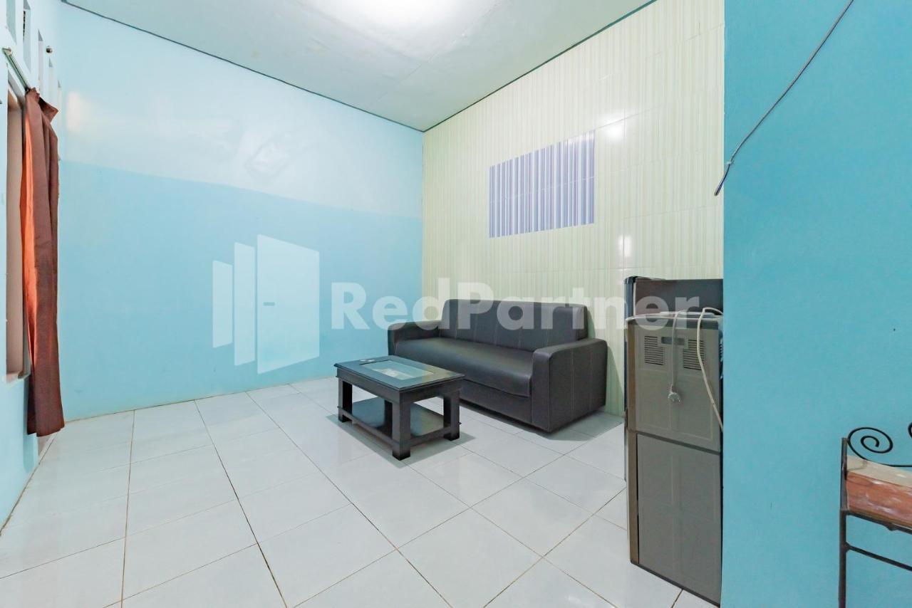 Ana Guest House Syariah Mitra Reddoorz Banjarbaru Kültér fotó