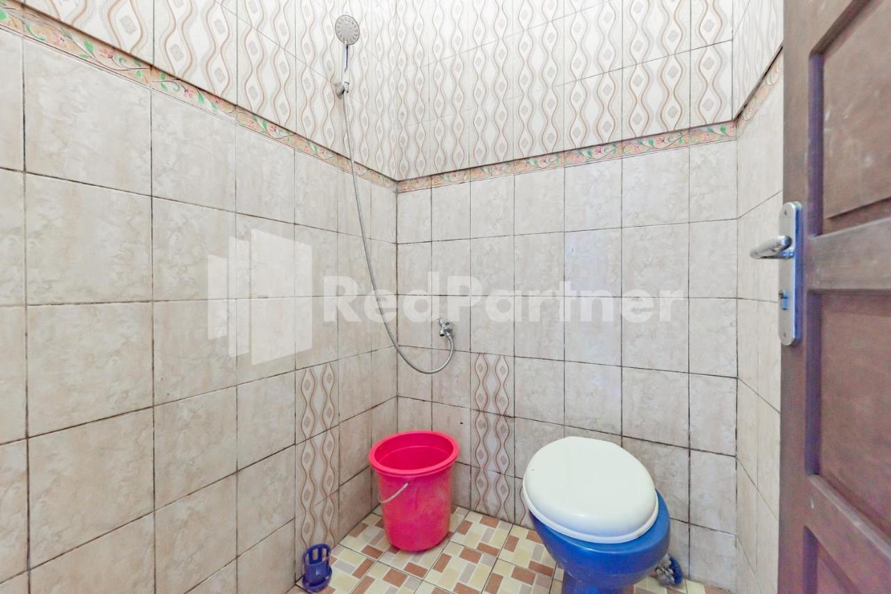 Ana Guest House Syariah Mitra Reddoorz Banjarbaru Kültér fotó