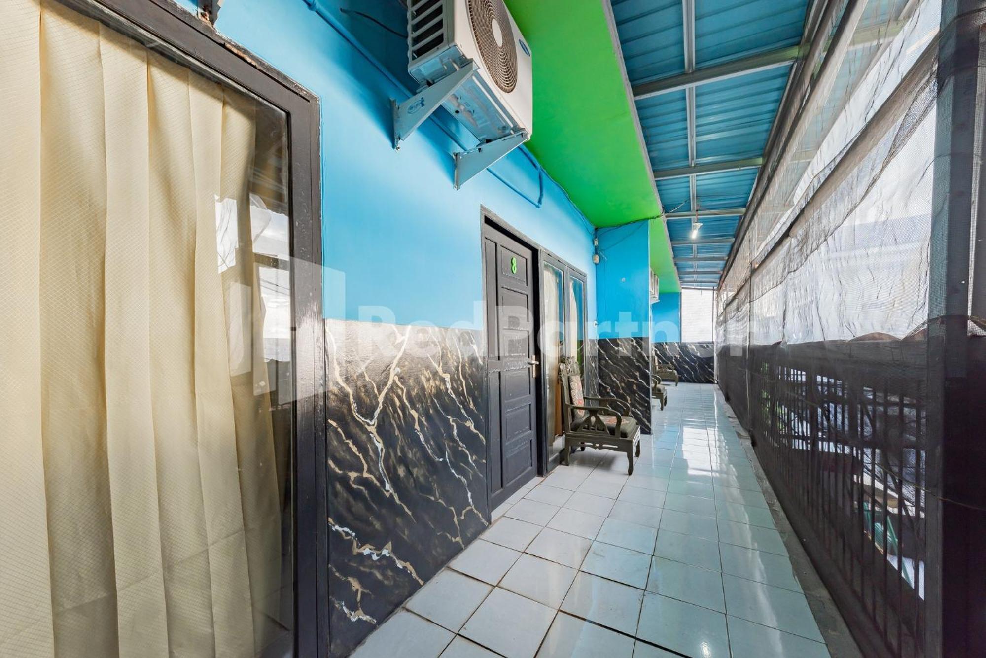 Ana Guest House Syariah Mitra Reddoorz Banjarbaru Kültér fotó